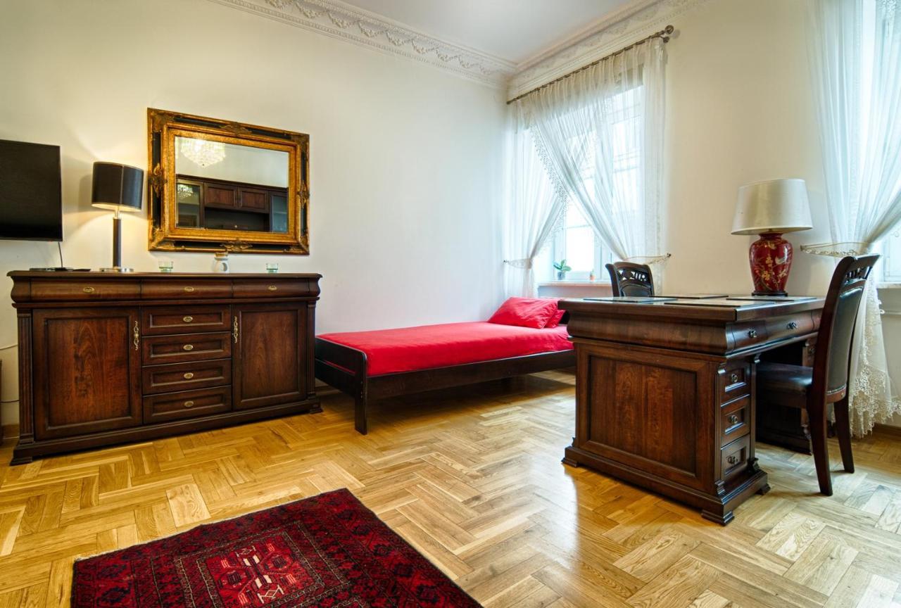 Old Town Kanonia Apartment Warsaw